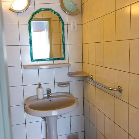 Delibab Vendeghaz * Szigliget