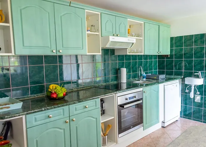 Delibab Vendeghaz 4*