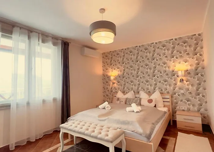 בית הארחה Delibab Vendeghaz